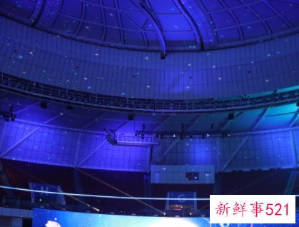 霸气的2022年会标语