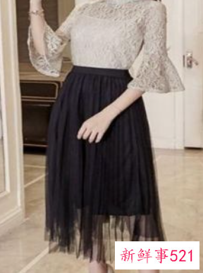 半身裙杏色要搭配什么上衣好