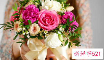 追一个陌生的女孩短句