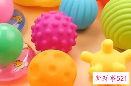 适合小孩子玩的玩具都有哪些