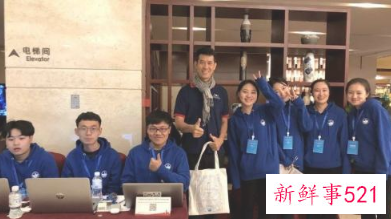 怎样夸一个人优秀