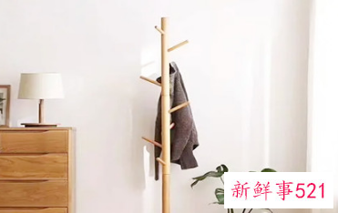 卧室落地衣架摆放禁忌