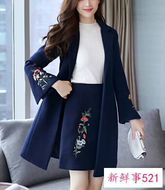 半身长裙配什么外套