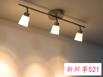 射灯跟筒灯有什么区别