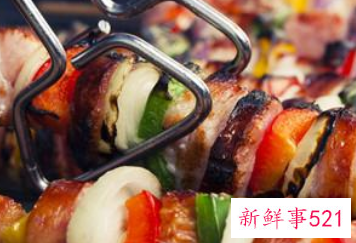 吃了烧烤可以吃维C吗