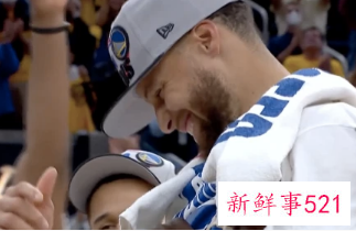 西决MVP公布:库里全票当选或首座魔术师杯