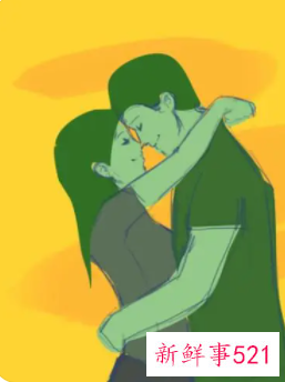 女生抱男生应该抱脖子还是腰