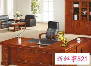 办公室桌子放什么招财