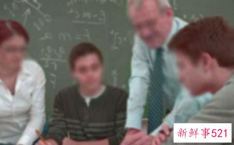 梦见跟老师打招呼