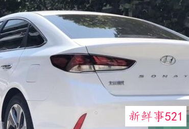 油电混合2022款及图片