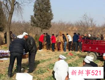 梦见别人家办丧事和办喜事的日子在同一天