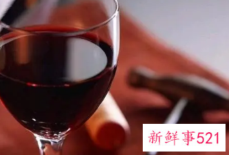 喝红酒对女人有什么好处和坏处