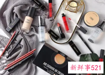 儿童上台表演画什么妆