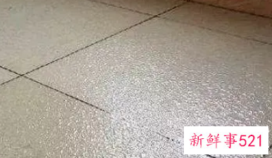 回南天拖了地怎么办