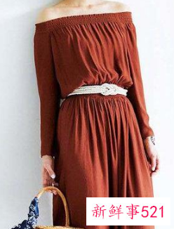 露肩衣服怎样隐藏肩带