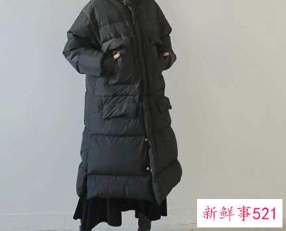 冬天裙子可以配什么棉服
