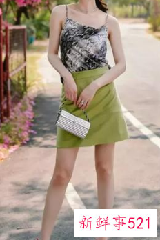 夏季半身裙配什么上衣