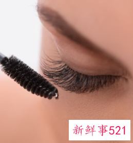 睫毛膏晕妆怎么办啊