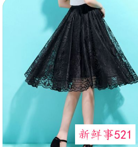 蕾丝搭配什么裤子好看