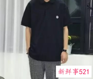 那种polo衫配黑色休闲裤子好看