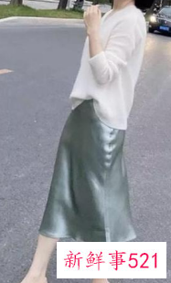 中年女士的半身冬裙