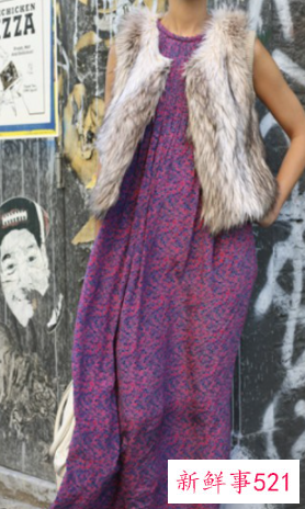 紫色连衣裙配什么颜色袜子