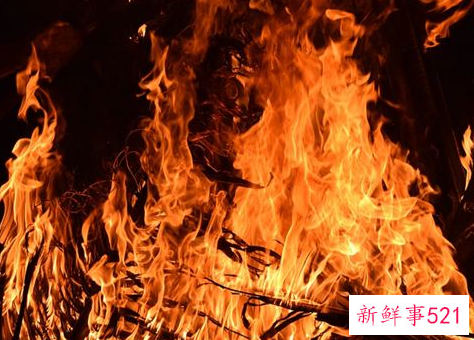梦见火刑什么意思