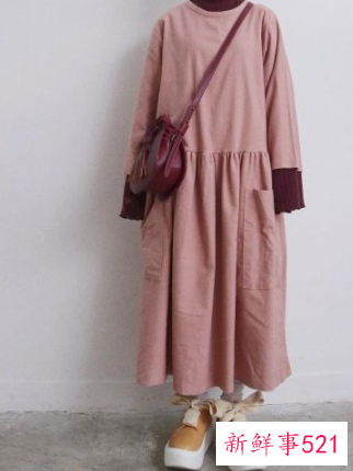 不喜欢穿粉色的女生