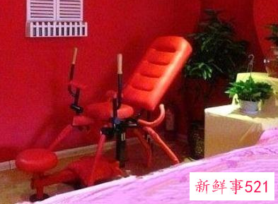 情侣酒店的多功能座椅怎么用