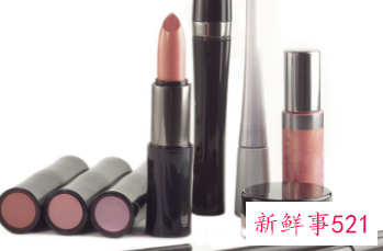 睫毛膏晕妆怎么办啊