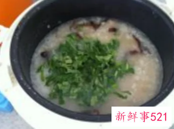 电饭锅煲青菜粥