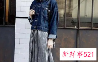 针织半身长裙搭配什么外套