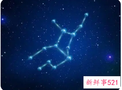 天生桃花眼的星座女
