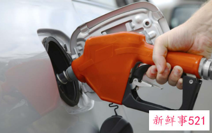 油箱加油跳枪怎么回事