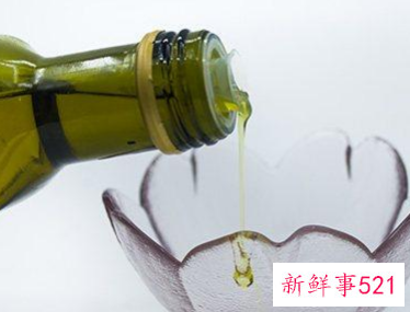 女性脸部衰老的表现