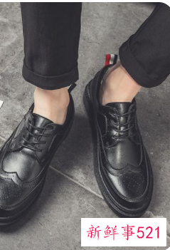 冬天皮鞋搭配什么衣服