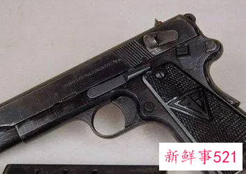 梦见自己拿枪是什么意思