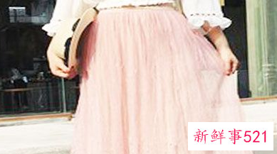 针织半身长裙搭配什么外套