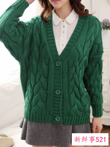 毛衣开衫怎么搭配