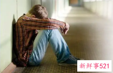 青少年不良行为