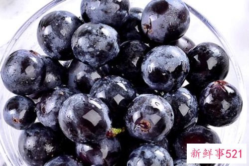 夏黑和巨峰葡萄哪个好吃