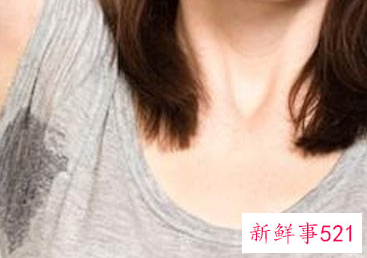 腋下出汗有异味怎样去除
