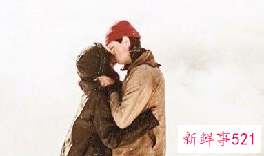 互相爱着却分手的表现