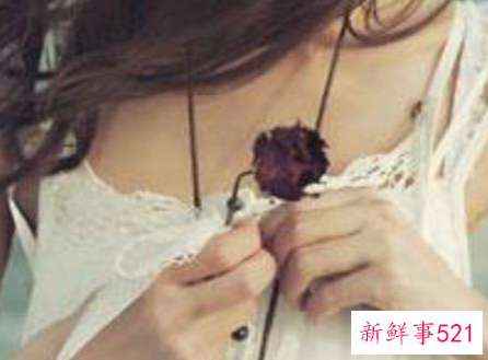 男人动心后的反常表现有哪些