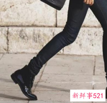 靴子配什么裤子女