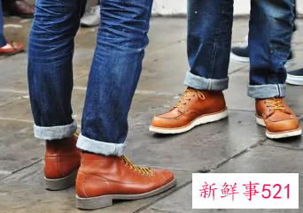 男士皮靴配牛仔裤图片