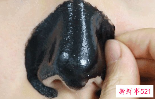 脸上每一个毛孔都能挤出白色的东西