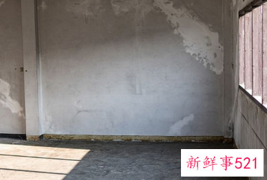 墙面潮湿有水怎么办