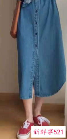 牛仔裙套装搭配什么鞋子