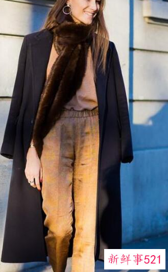 橘色配什么颜色好看